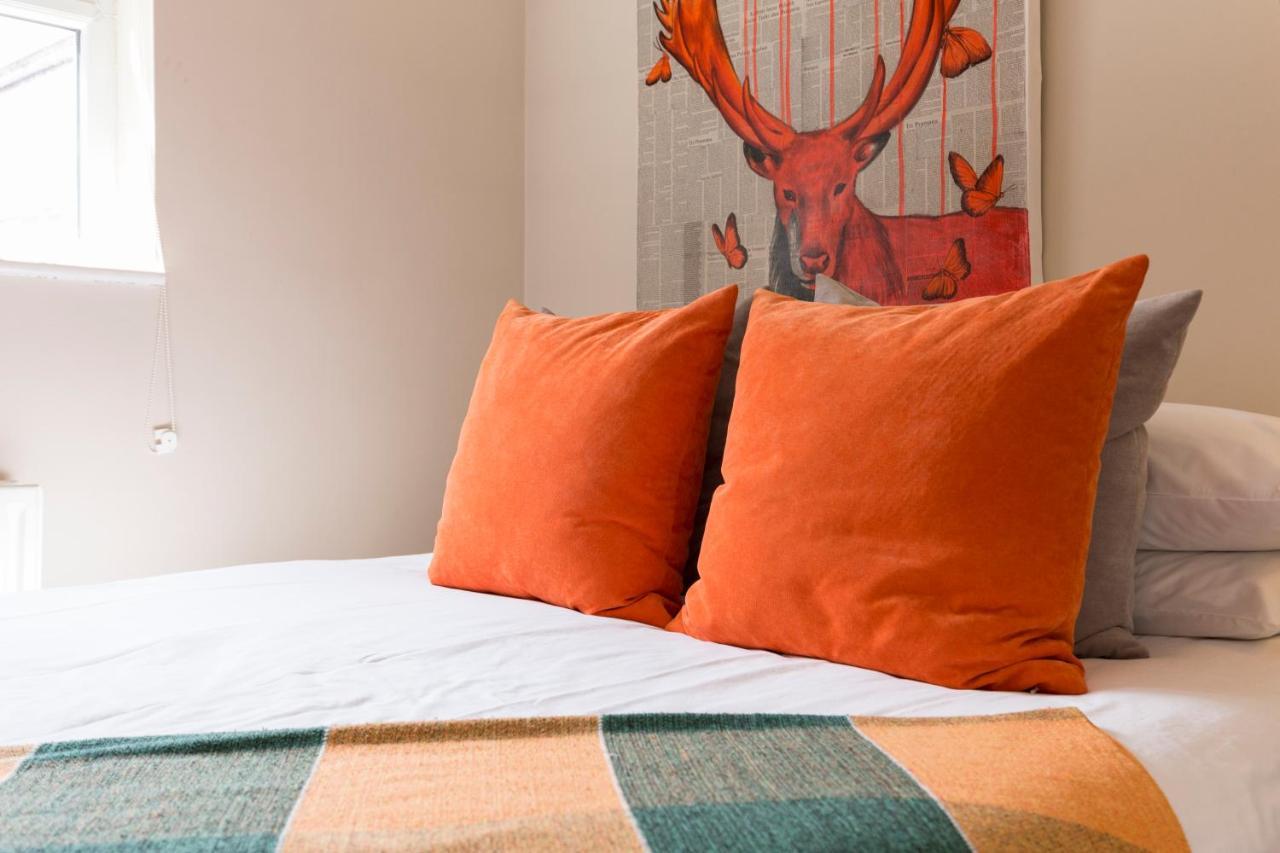 Modernised Apartments 1 And 2 Bedrooms Option Terrace And Balcony High Street 런던 외부 사진