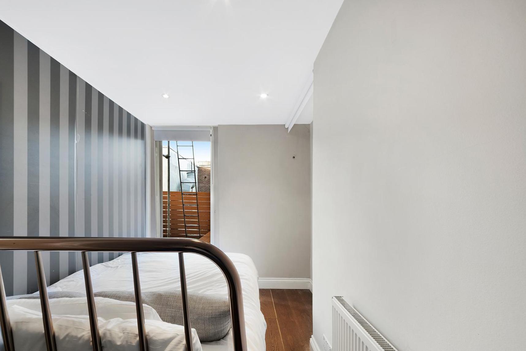 Modernised Apartments 1 And 2 Bedrooms Option Terrace And Balcony High Street 런던 외부 사진